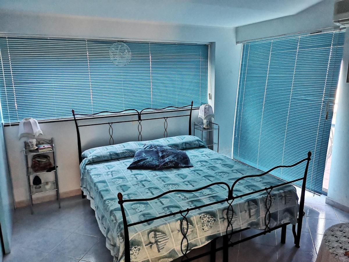 Ferienwohnung Taormina By The Sea Mazzeo Exterior foto